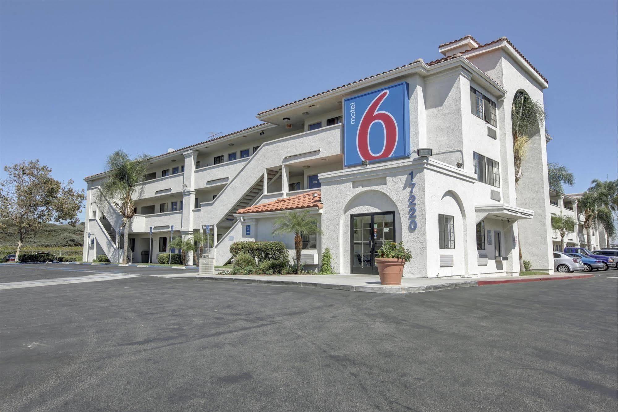 Motel 6 Bellflower Ca Los Angeles Hotel Bellflower United States